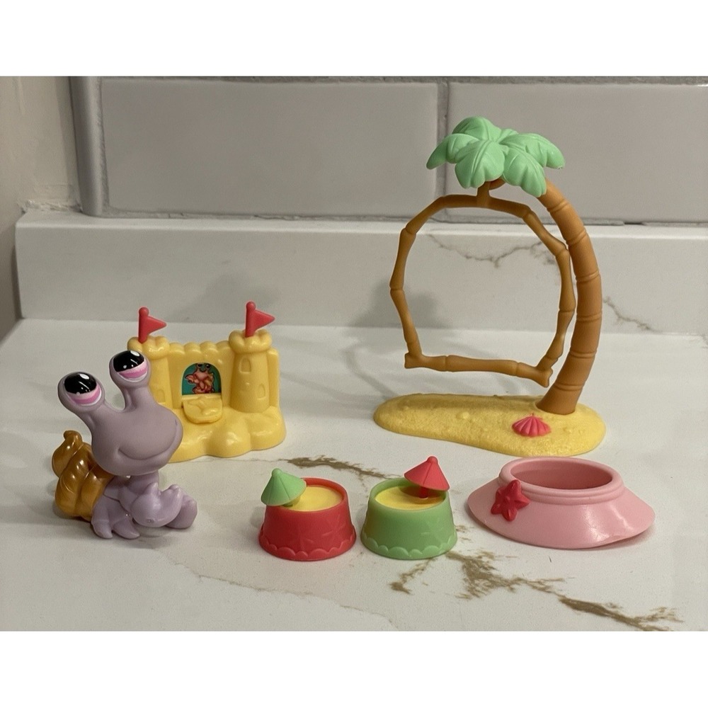 Littlest Pet Shop LPS Hermit Crab‎ Purple #859 & 5 Piece Accessories Lot Beach